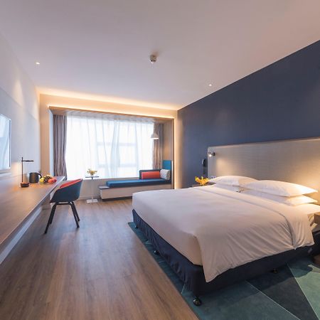 Holiday Inn Express Xiamen Airport Zone By Ihg Екстер'єр фото