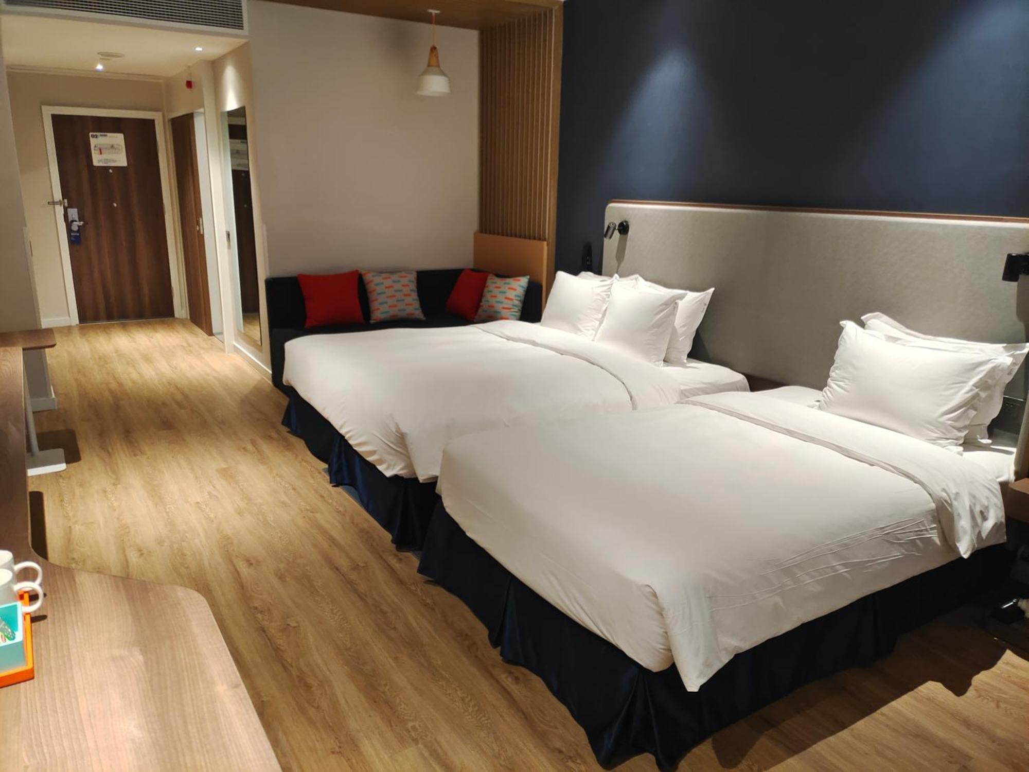 Holiday Inn Express Xiamen Airport Zone By Ihg Екстер'єр фото